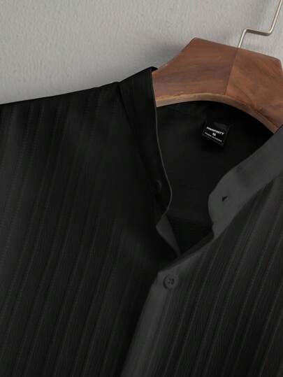 Casual Twee-delige Outfit voor Mannen – Katoenen Shirt met Korte Mouwen en Losse Rechte Broek 5