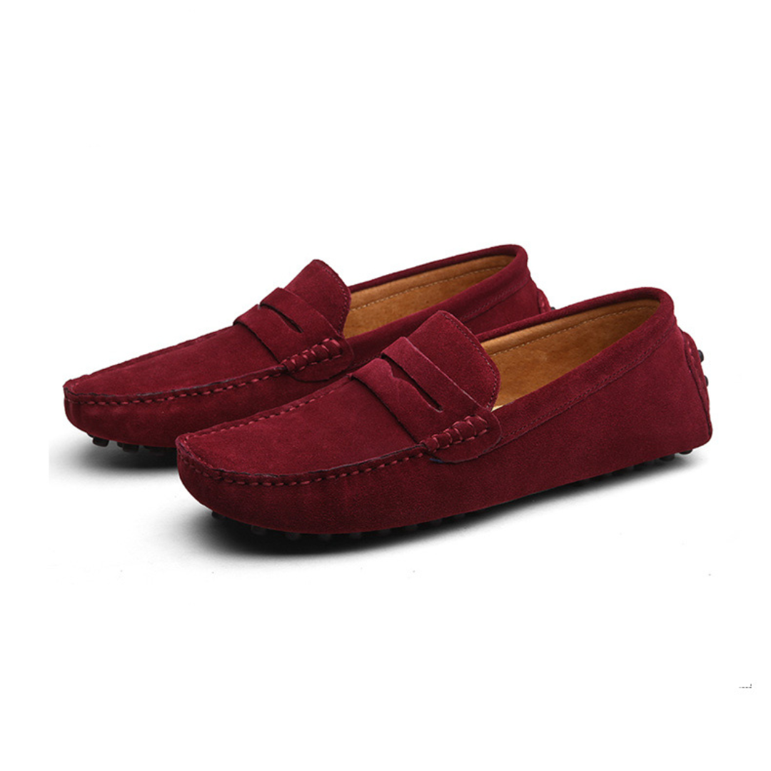 Loafers en daim italiens chics 2025