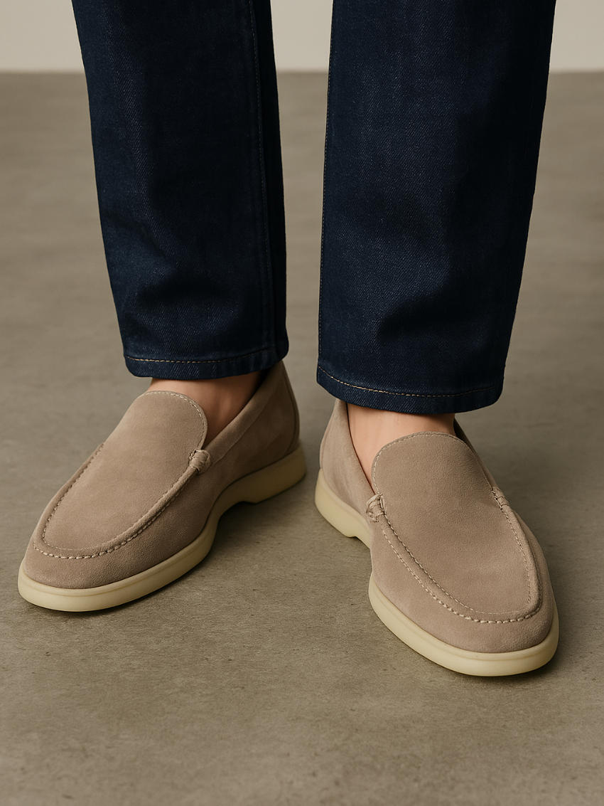 Nori - Loafers en suède beige classiques 2025