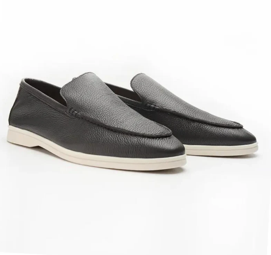Mocassins en cuir de vachette – Maison Clément Paris